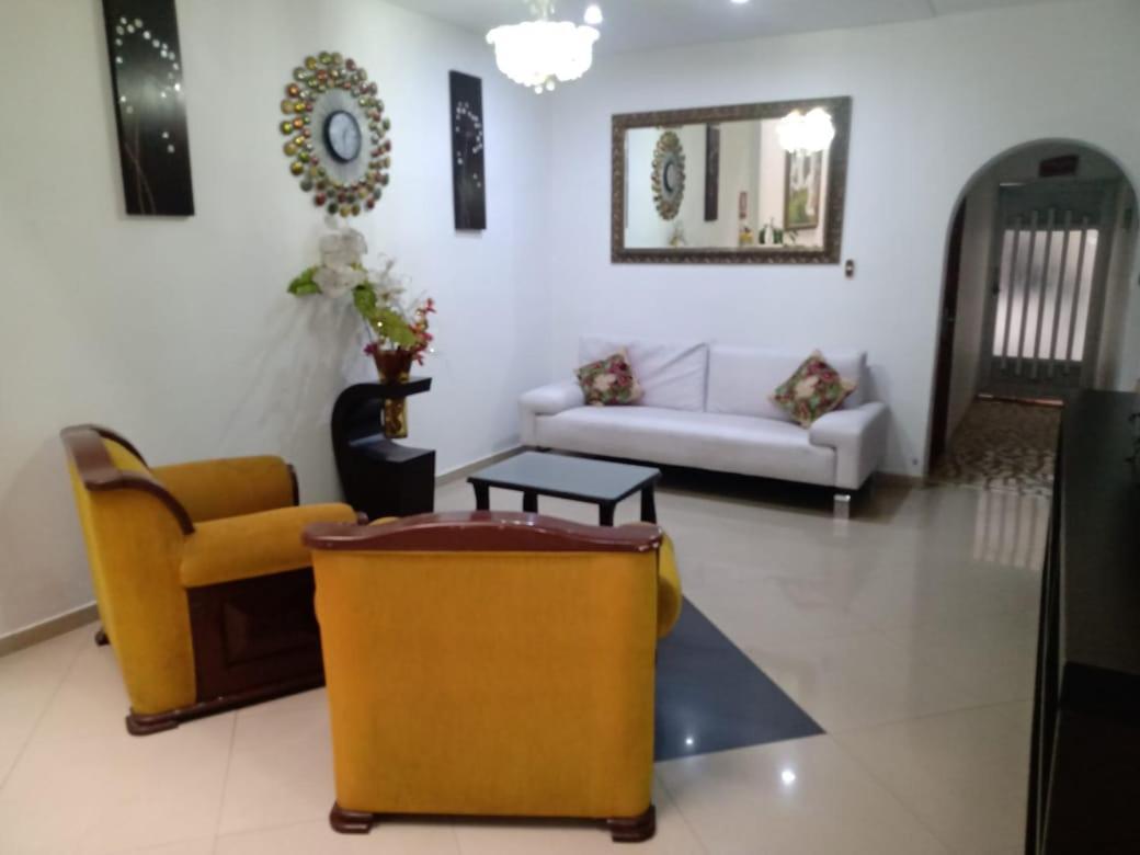Hotel Brisas Medellín Eksteriør bilde