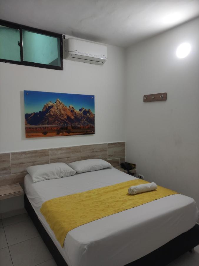 Hotel Brisas Medellín Eksteriør bilde